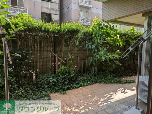 ガーデンズ国立東館の物件内観写真